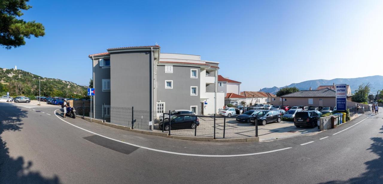 Apartments Crnekovic Tomislava 8A Baška Esterno foto